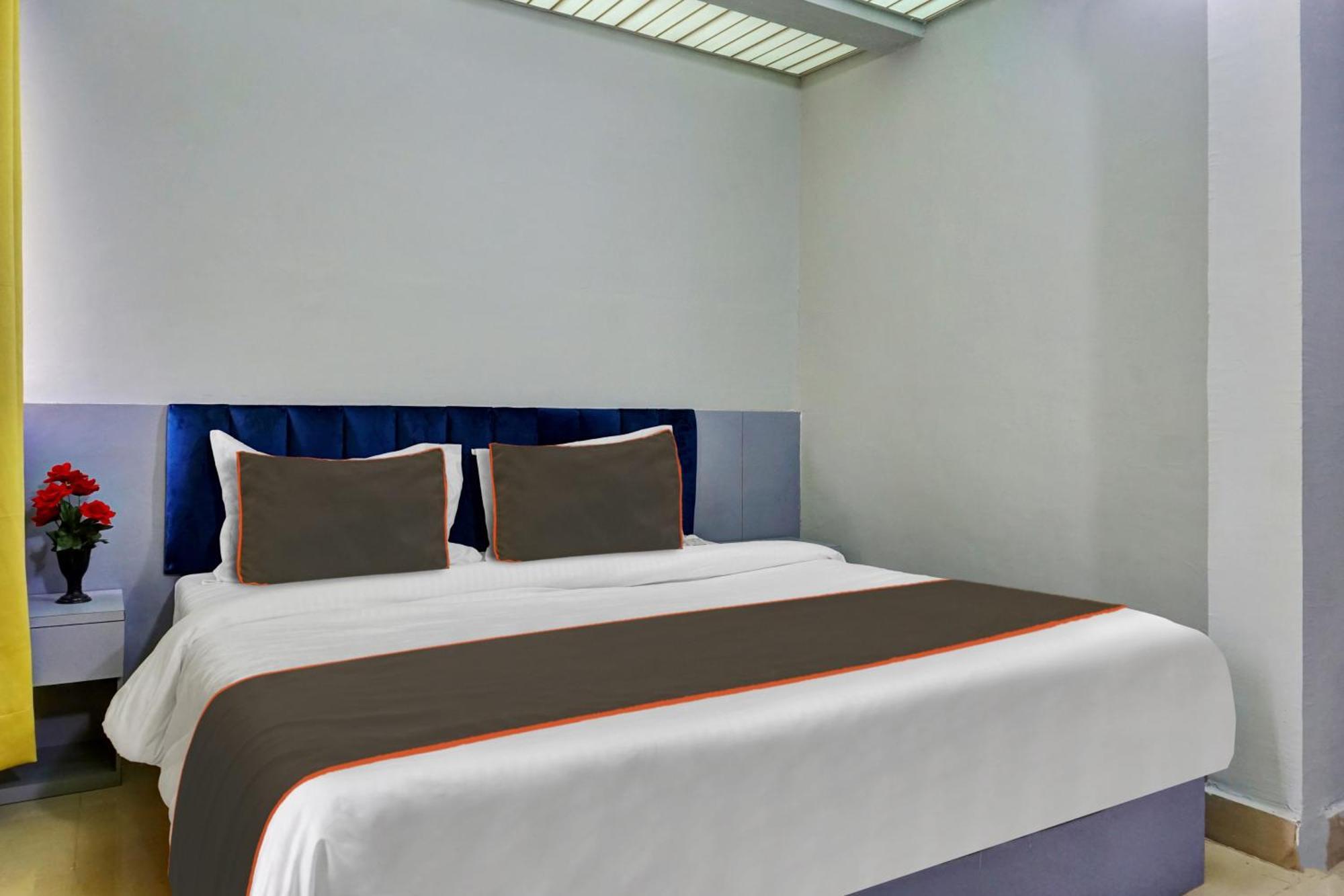 Collection O Baner Executive Stays 푸네 외부 사진