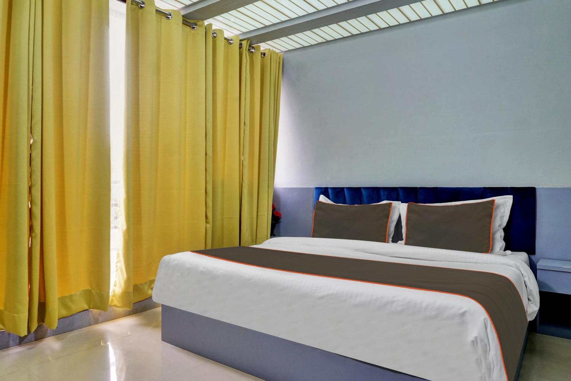 Collection O Baner Executive Stays 푸네 외부 사진